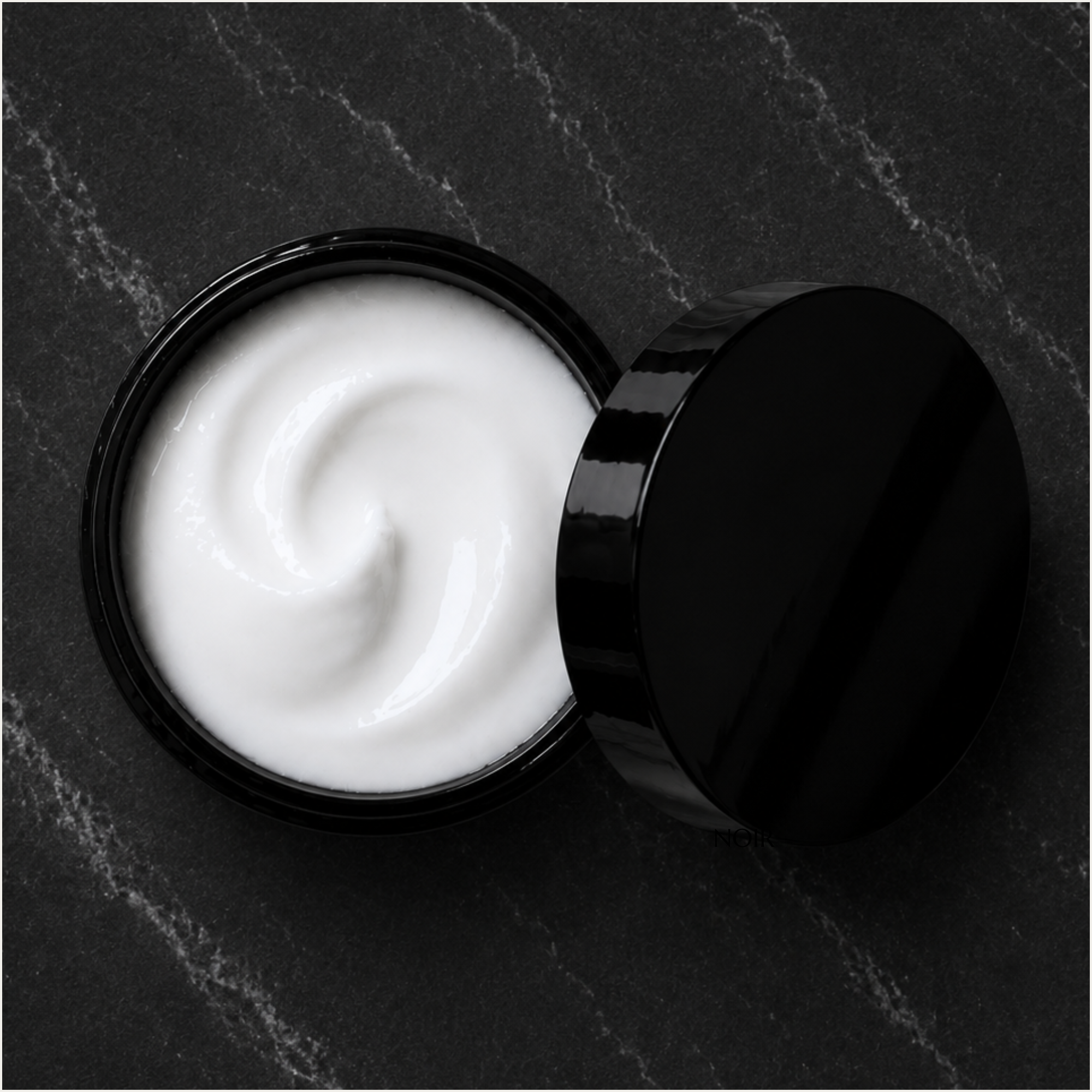 VELVET BODY CREAM